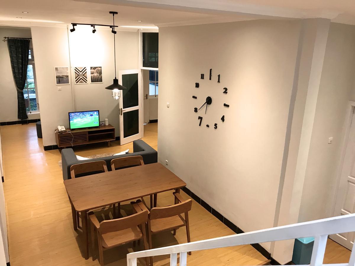 Huning House - 5 Bedrooms Purwokerto Εξωτερικό φωτογραφία